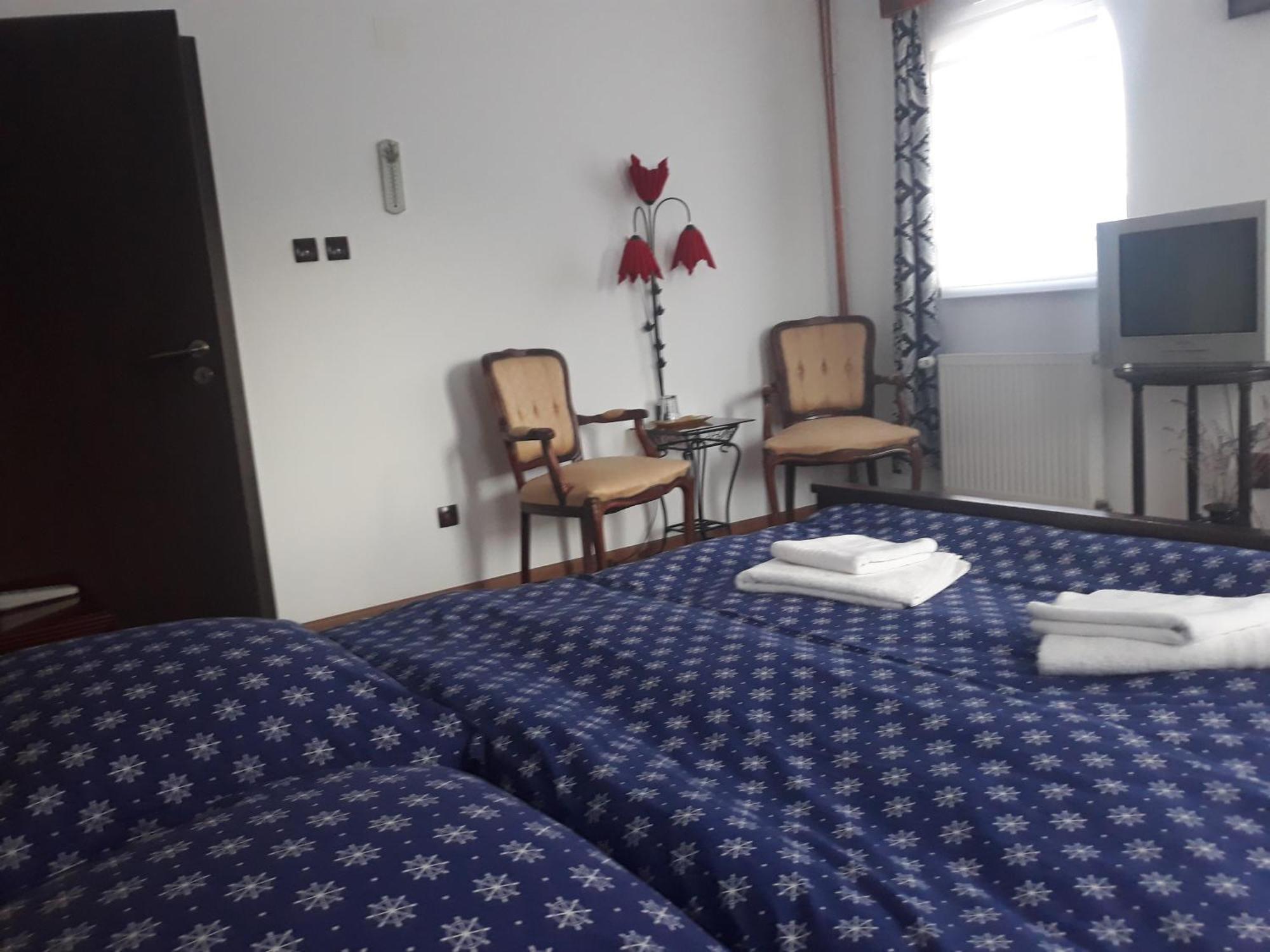Vila Madudu Vălenii de Munte Exterior foto