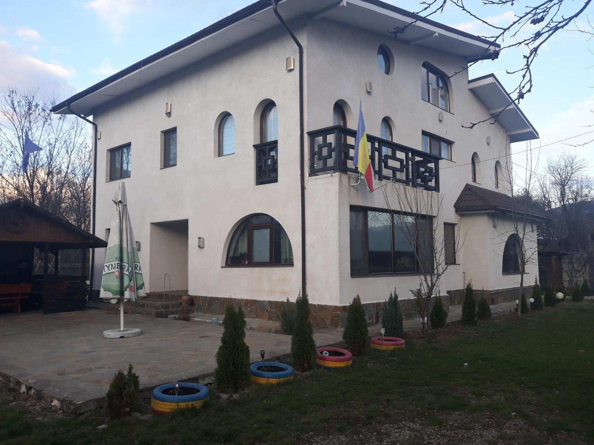 Vila Madudu Vălenii de Munte Exterior foto