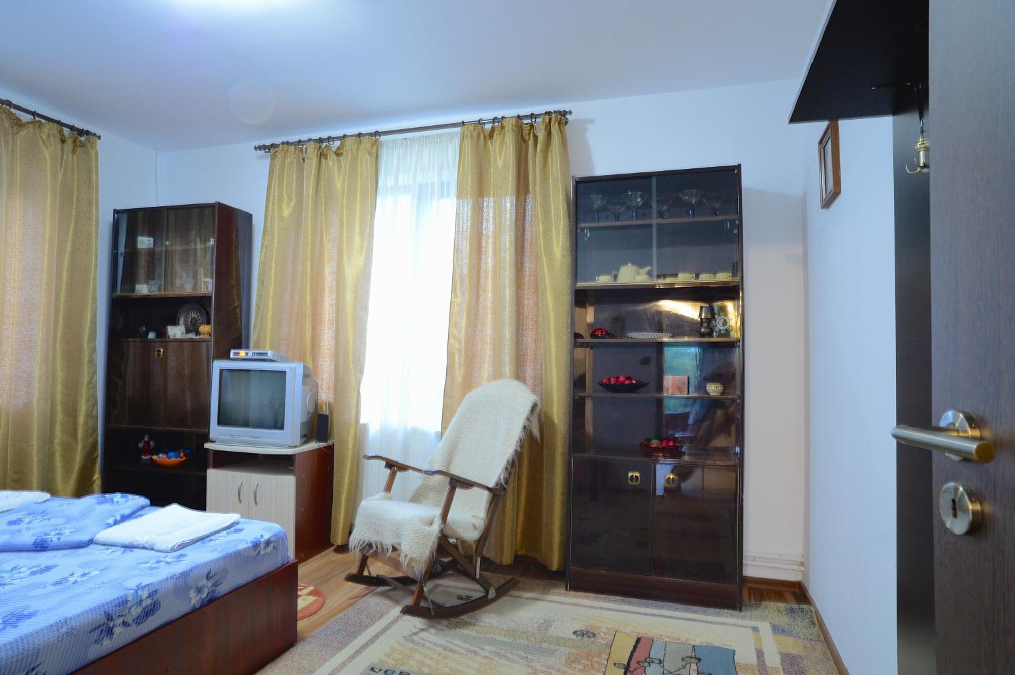 Vila Madudu Vălenii de Munte Exterior foto